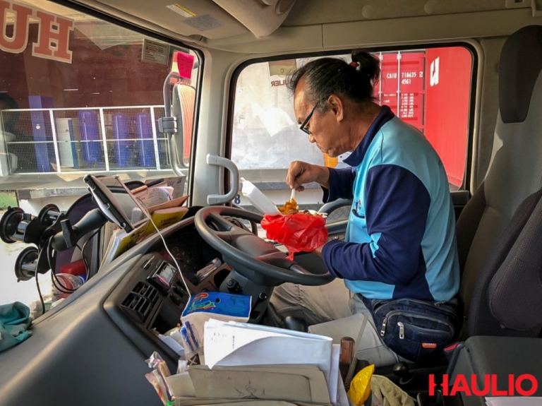 Uncle Foong having lunch on the prime mover